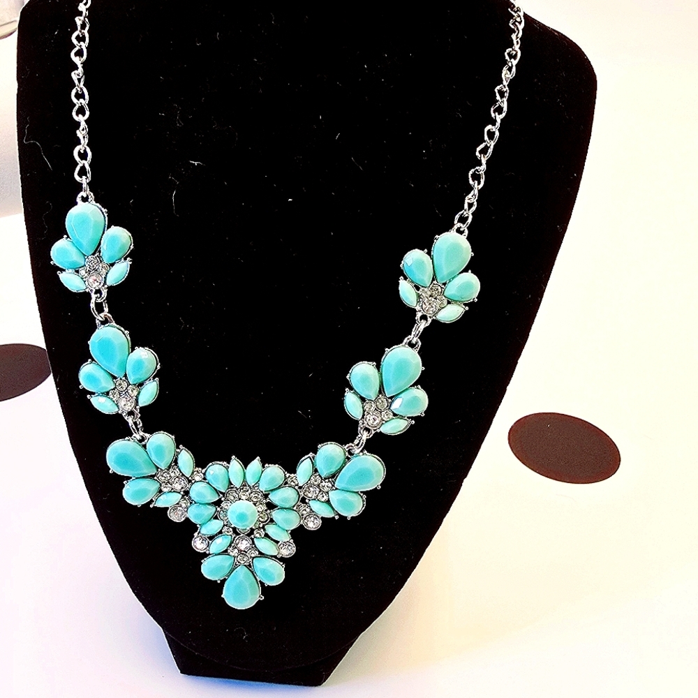 NWT! Boutique Boho Necklace